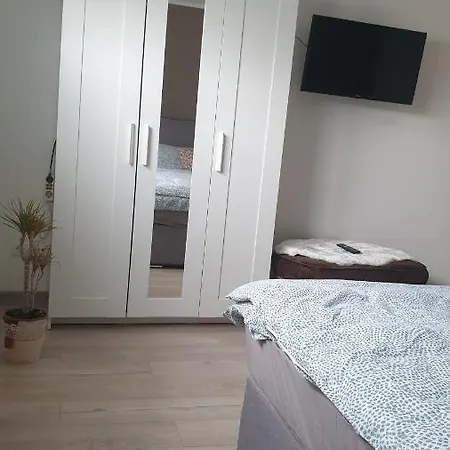 Boardingappartement Windeckblick, Ruhige, Zentrale Lage Mit Grossem Suedbalkon Buehl Exterior photo