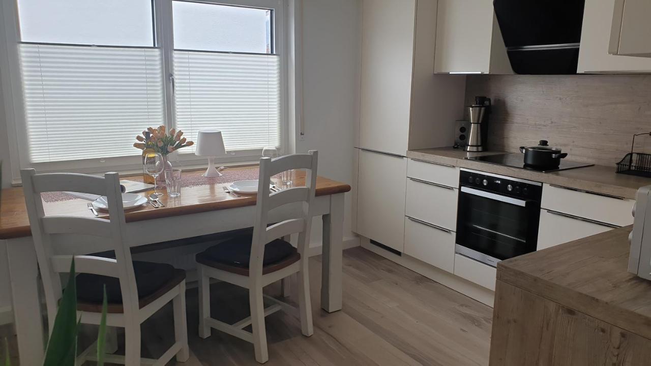 Boardingappartement Windeckblick, Ruhige, Zentrale Lage Mit Grossem Suedbalkon Apartment